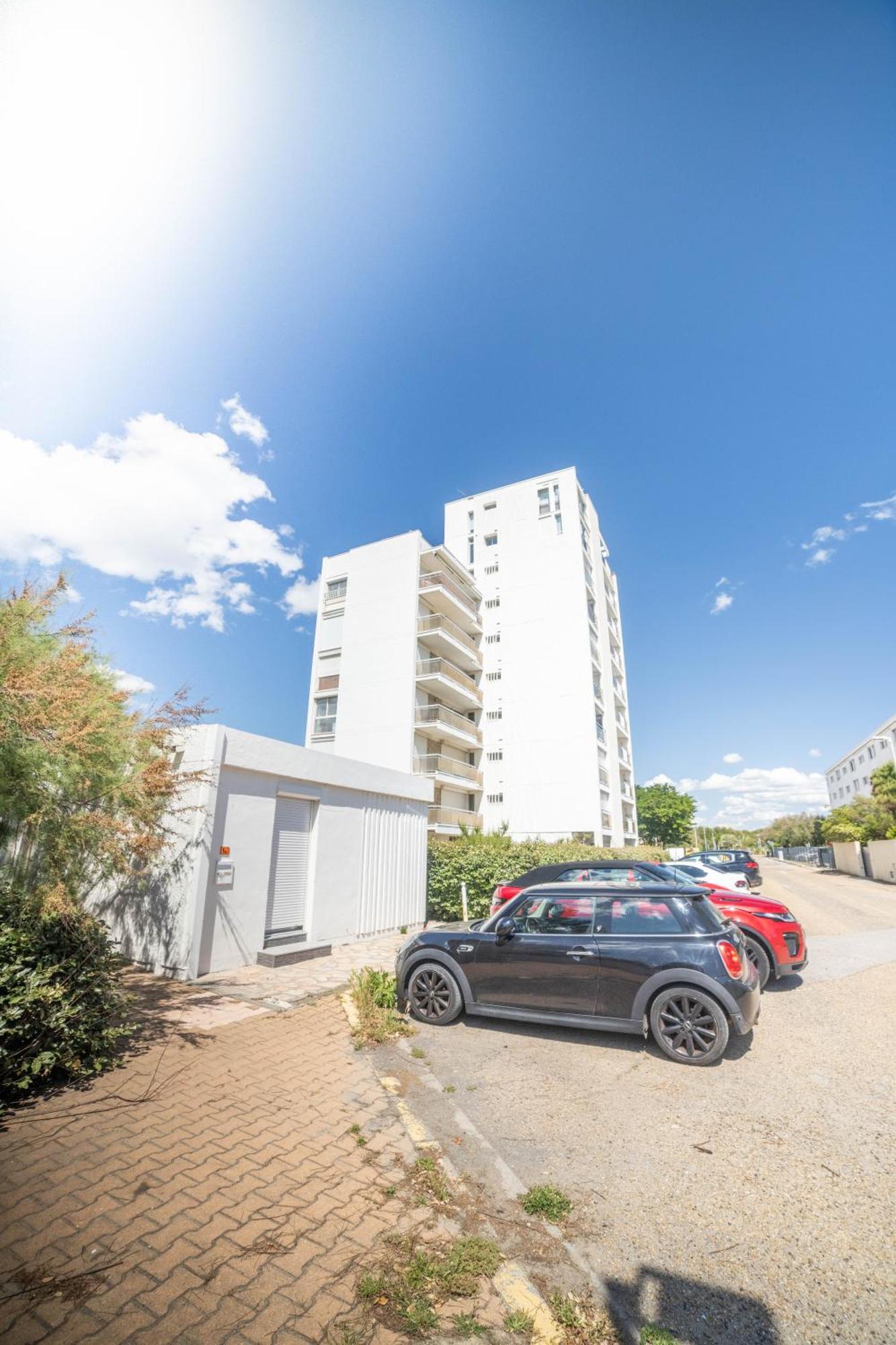 Le Calderini Appart - Face Plage Wifi Et Park Gratuit Calme - Resid Le Surcouf -Top Pros Servicesconciergerie La Grande Motte 外观 照片